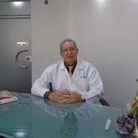 Carlos Humberto Cuello Mendoza Cirujano,Mastólogo,Oncólogo Barranquilla