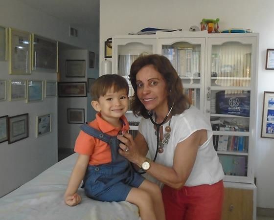 Cristina Del Carmen Muñoz Otero  Pediatra