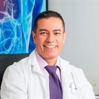 Hector Fabian  Camelo Carmona Otorrinolaringólogo Cali