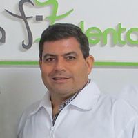 Carlos Lapeira Dental Studio Barranquilla