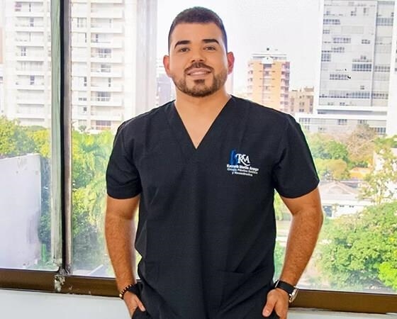 Kenneth Morillo Arango   Cirujano plástico, Medicina estética, Medicina sexual