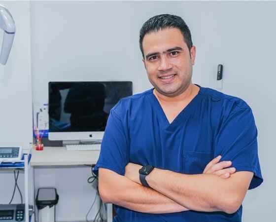 Clínica Maxilofacial del Caribe   Cirujano, Odontólogo