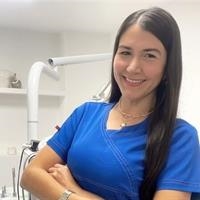 Esperanza  Martinez Odontólogo Barranquilla