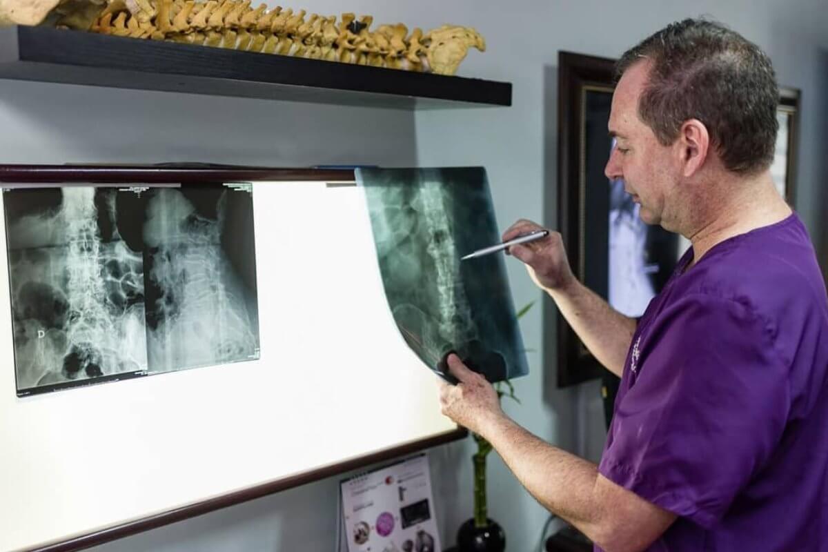 Dr. Guido Pugliese Casalins #4