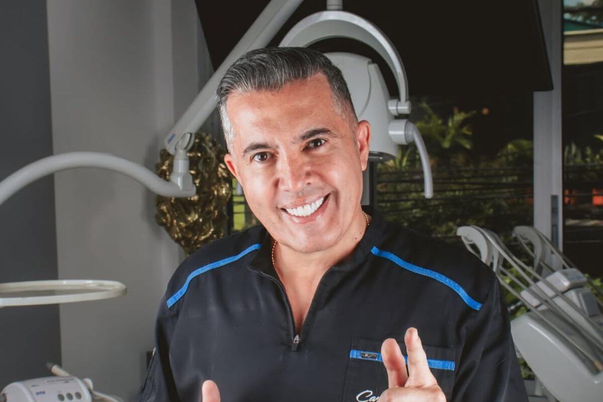Dr. Carlos Moreno Rey Bucaramanga