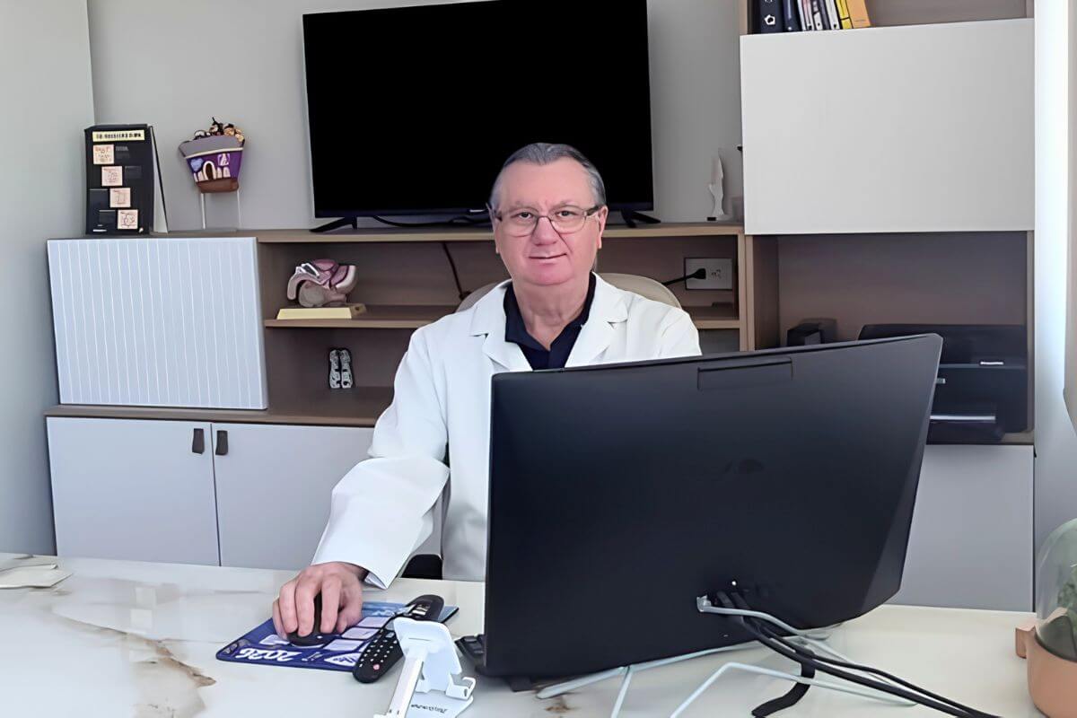 Dr. Ignacio Vicente Mercado López