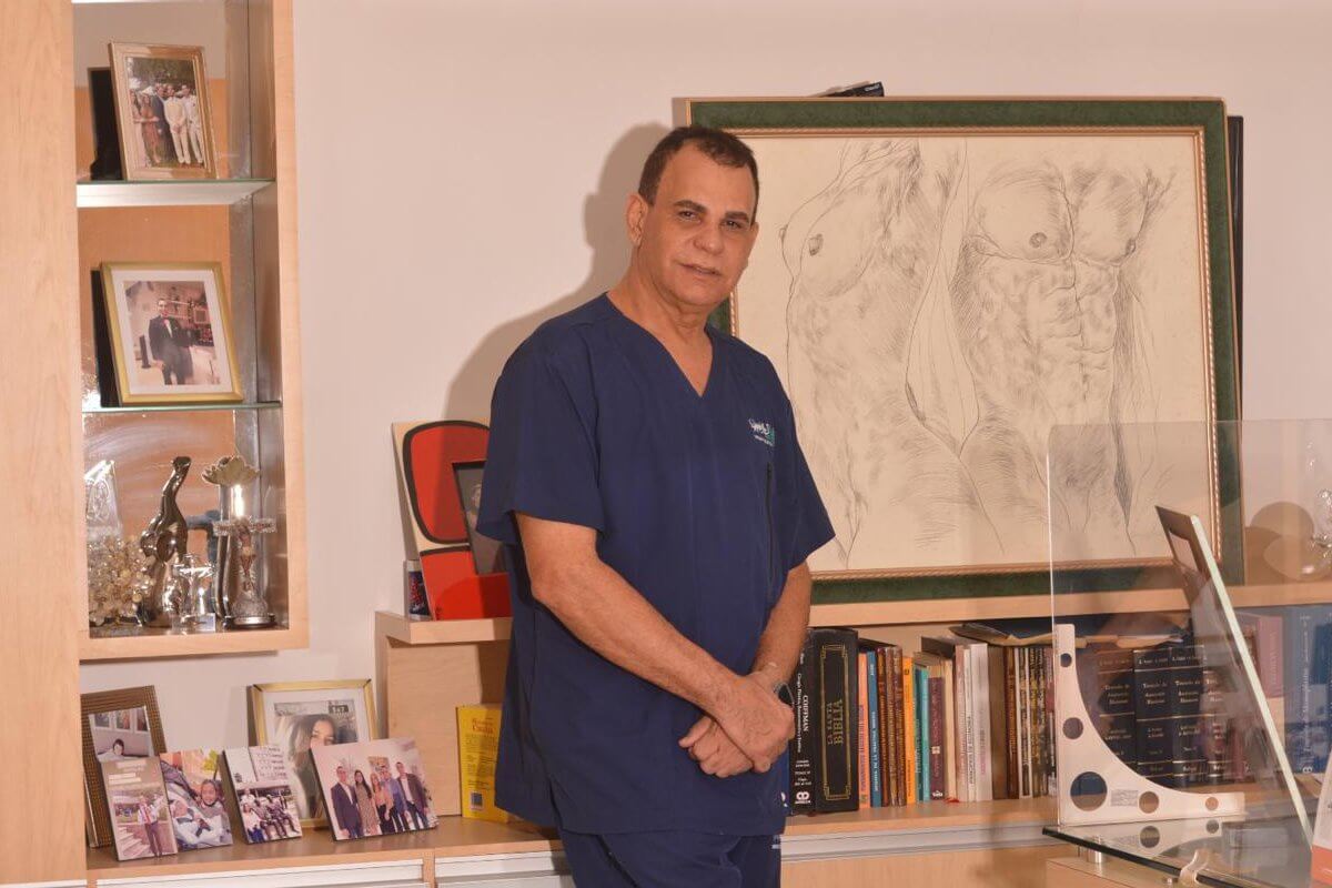 Dr. Aulio Bustos Díaz #1