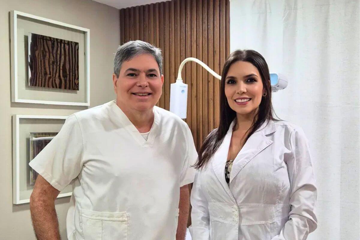 Dr. Rodrígo José Vélez Bustillo #1