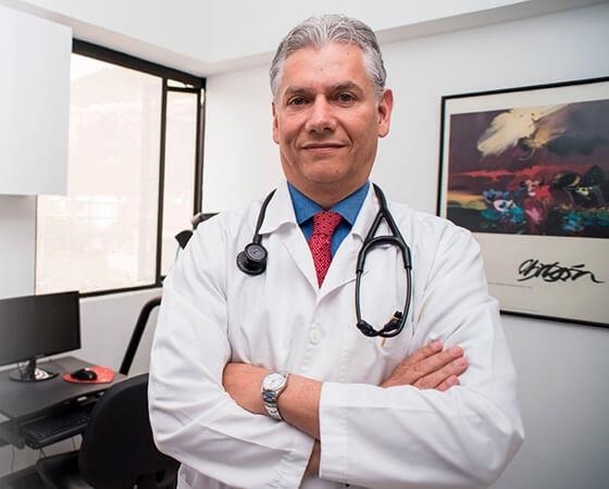 Luis Carlos Burbano  Cardiólogo, Internista