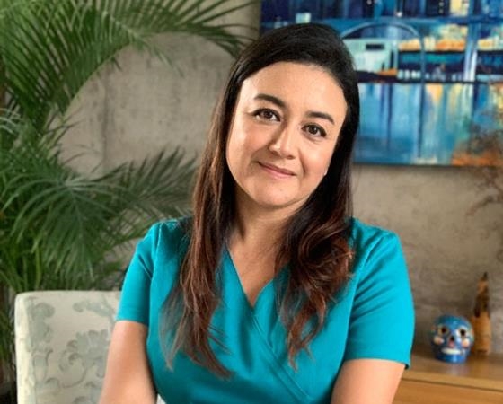 Cristina  Ramos   Ortopedista